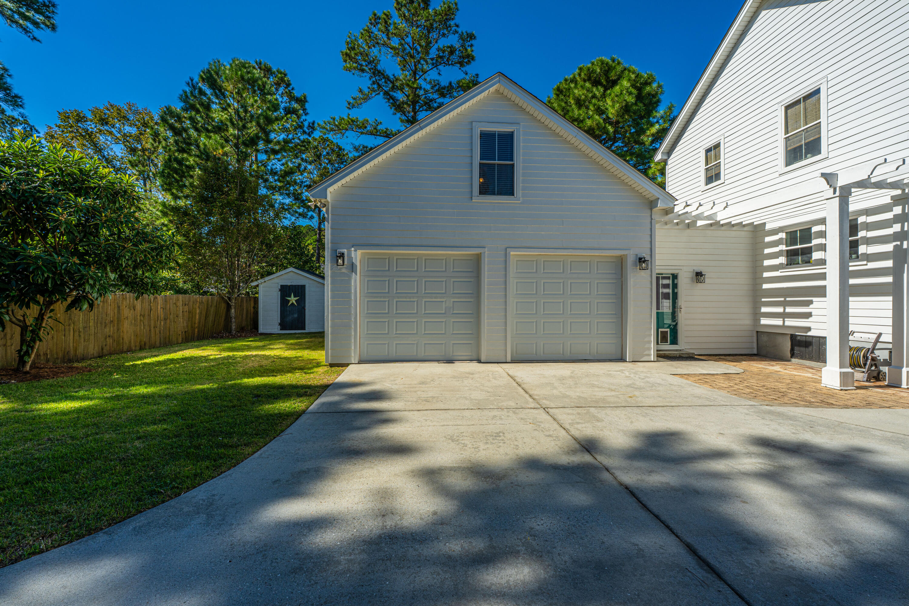 455 Slidel Street Summerville, SC 29485 - Photo 4 of 33 455SlidelSt056