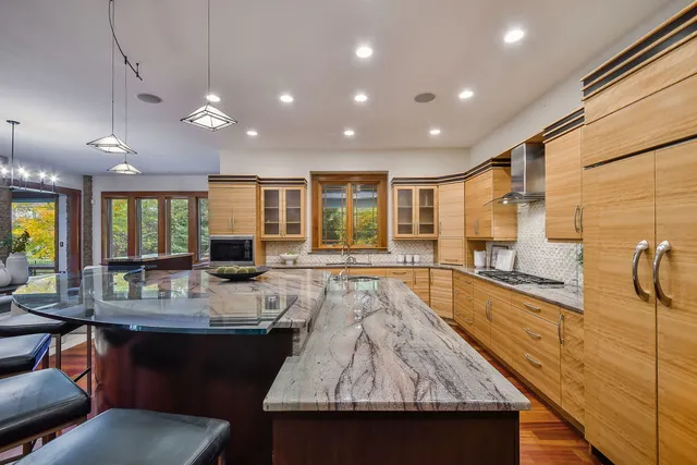 $2,675,000 | 908 Julian Court, Naperville, IL 60540