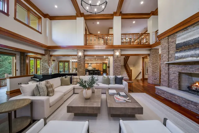 $2,675,000 | 908 Julian Court, Naperville, IL 60540