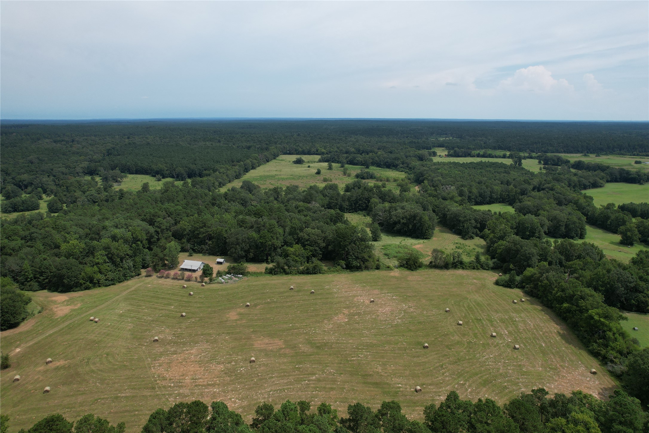 120 Fsr 513 Kennard, TX 75847 - Photo 33 of 47 an aerial view of a houses with yard