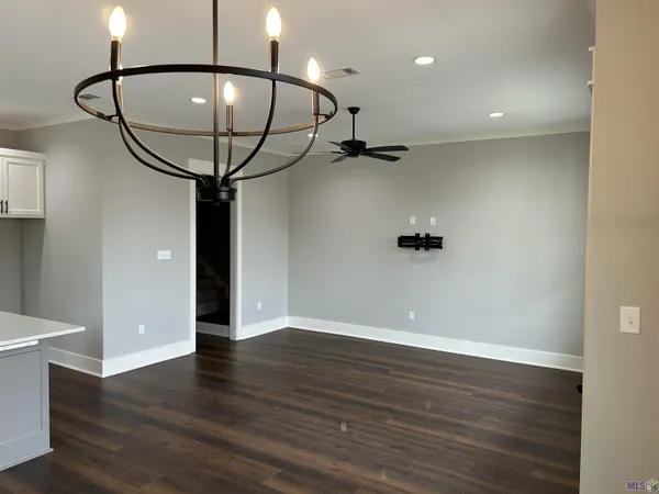 $1,900 | 5704 Goodwood Crossing Lane, Baton Rouge, LA 70806