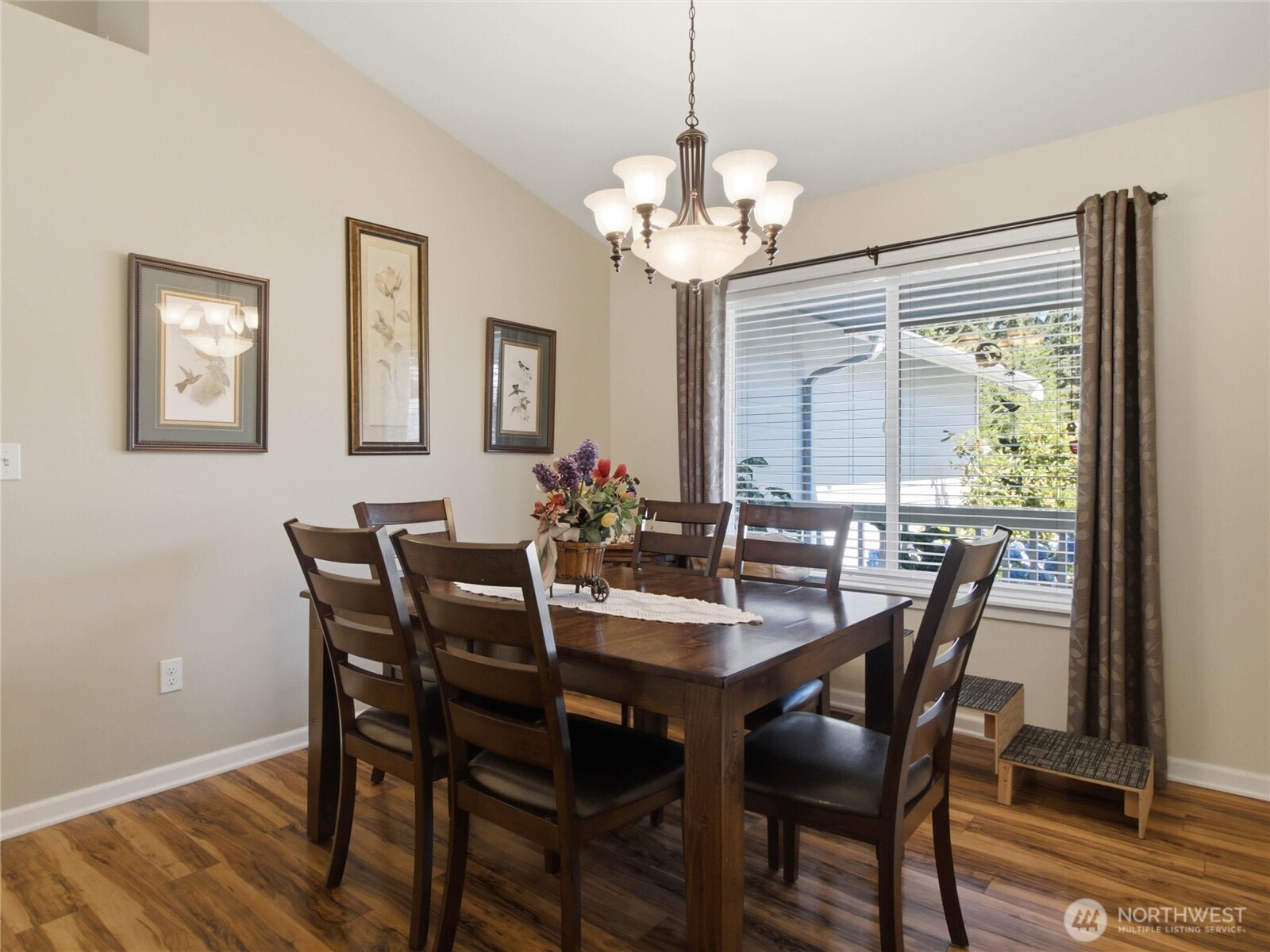408 Raintree Loop Court Southeast Rainier, WA 98576 - Photo 17 of 32 Gallery Image 17