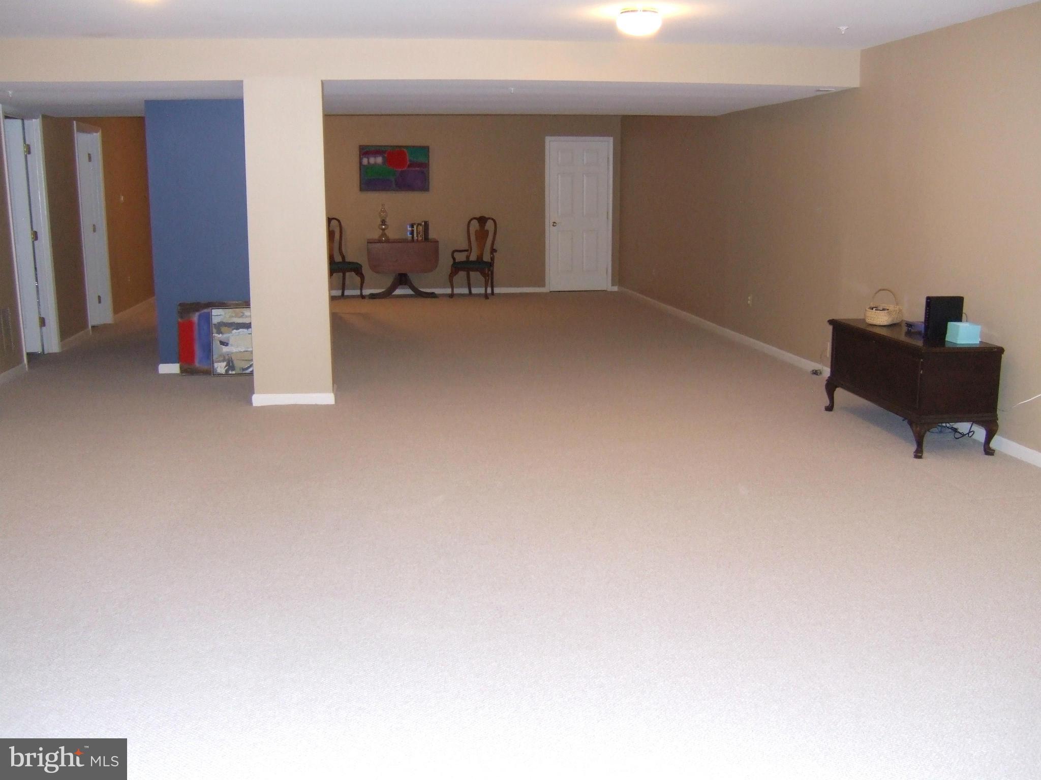 4412 Summer Grape Road, Unit 4412 Pikesville, MD 21208 - Photo 24 of 30 Family Room