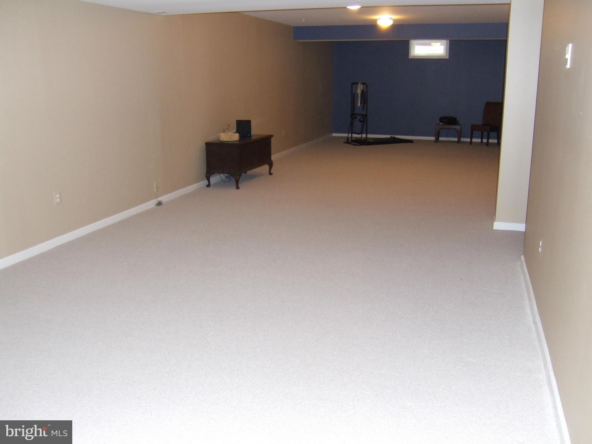 4412 Summer Grape Road, Unit 4412 Pikesville, MD 21208 - Photo 25 of 30 Family Room