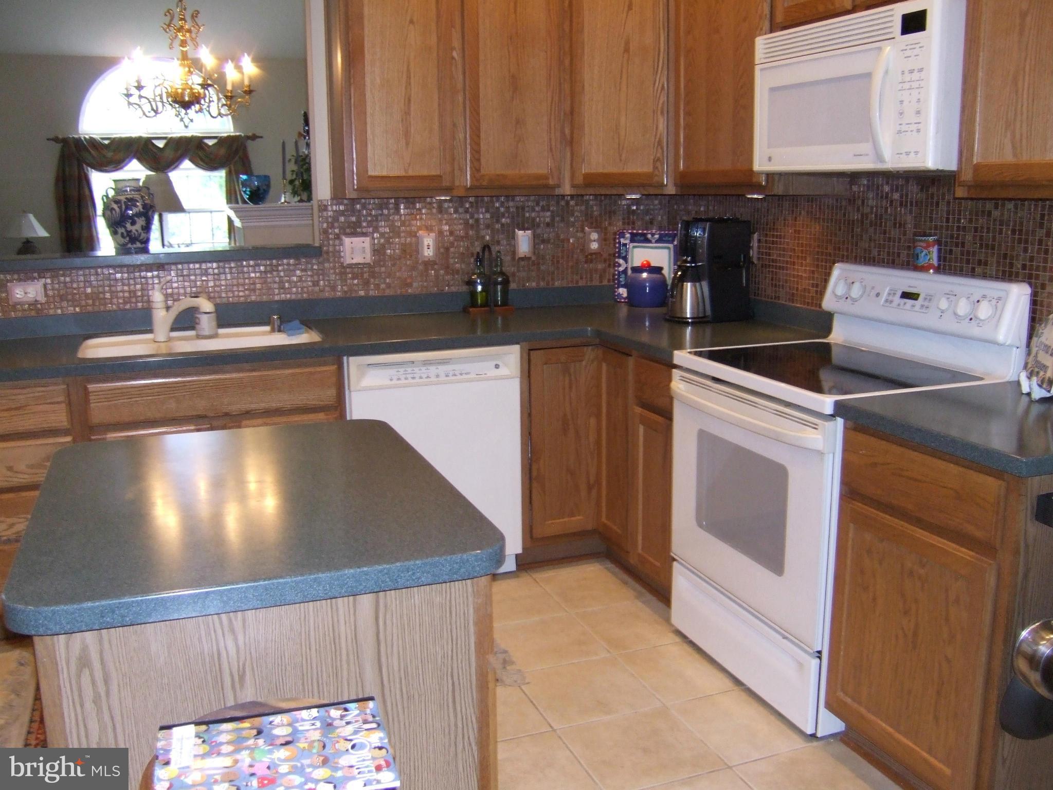 4412 Summer Grape Road, Unit 4412 Pikesville, MD 21208 - Photo 8 of 30 Kitchen