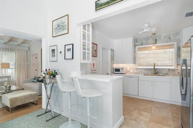 $1,700,000 | 9357 Northeast 9th Place, Miami Shores, FL 33138