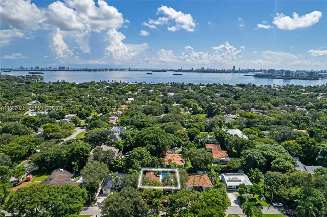 $1,700,000 | 9357 Northeast 9th Place, Miami Shores, FL 33138