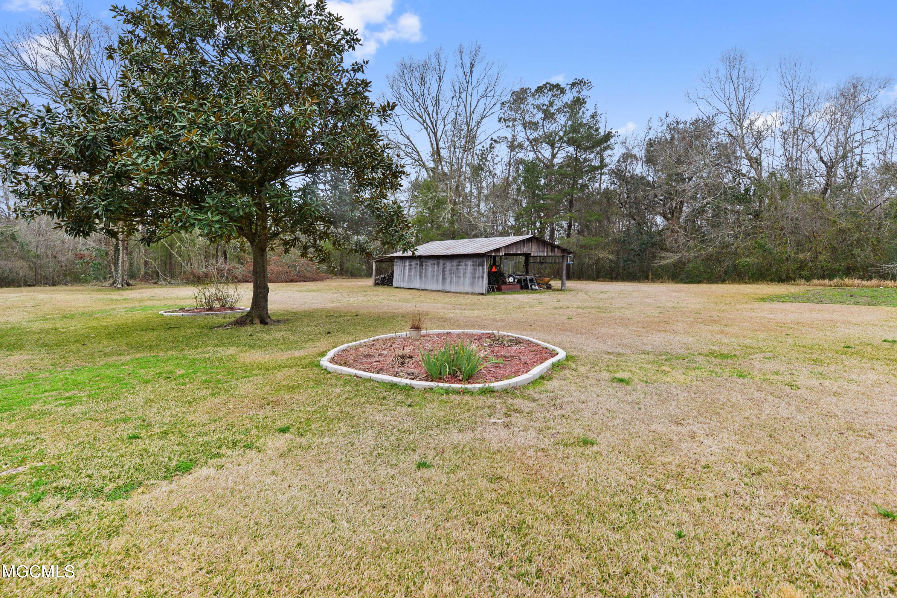 23219 Highway 63 Moss Point, MS 39562 - Photo 27 of 37 030