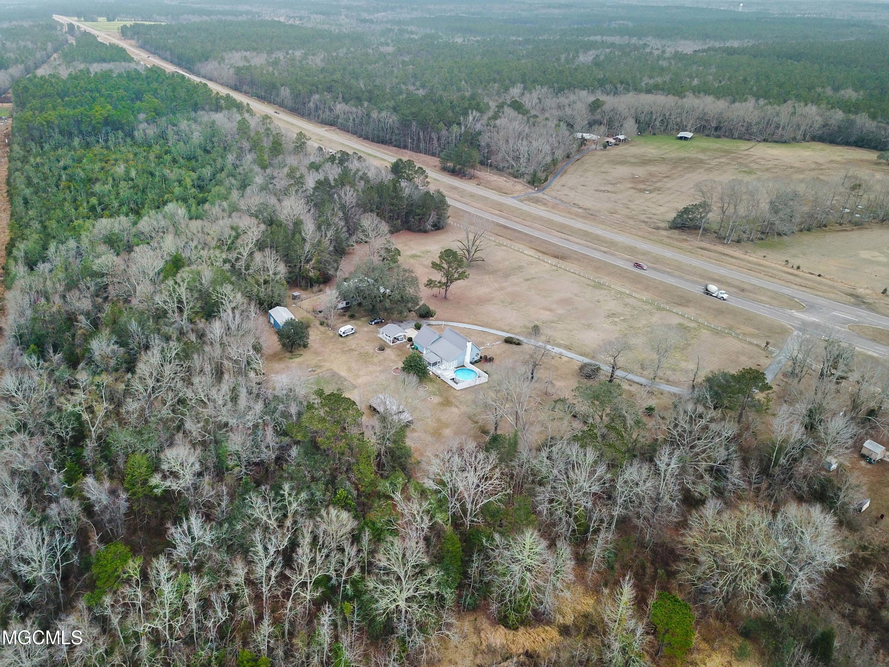 23219 Highway 63 Moss Point, MS 39562 - Photo 31 of 37 036