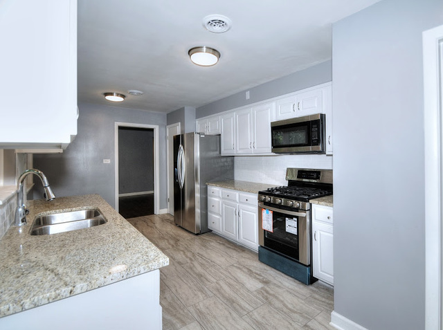 795 Cumnock Road Olympia Fields, IL 60461 - Photo 8 of 20