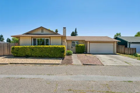 $639,000 | 7293 Circle Drive, Rohnert Park, CA 94928