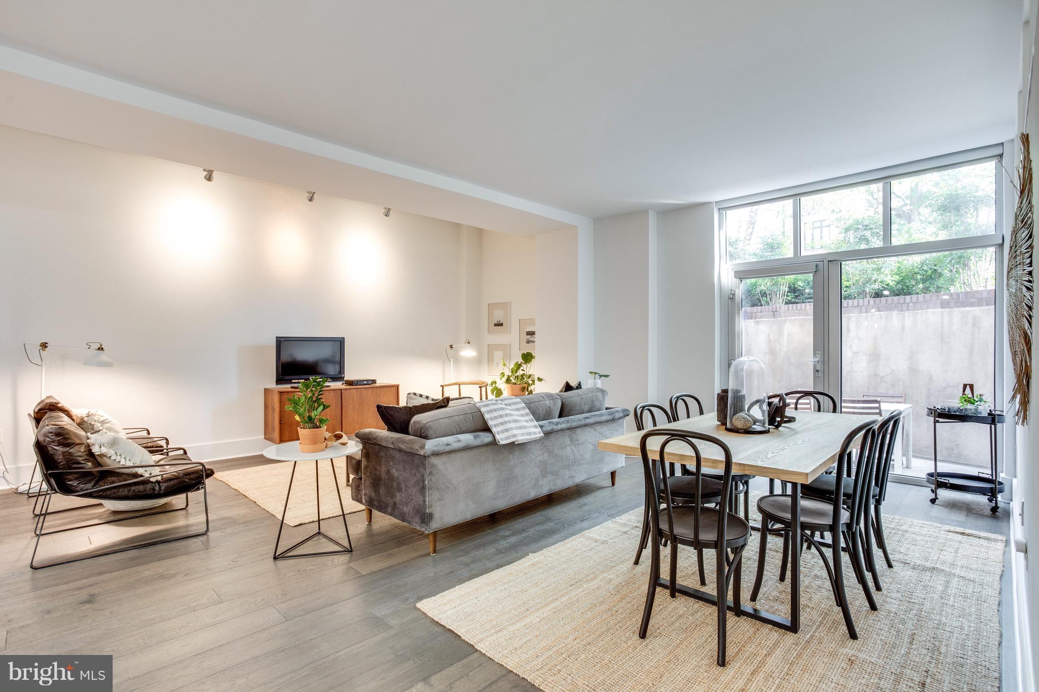 2100 11th Street Northwest, Unit G01 Washington, DC 20001 - Photo 15 of 29 Dining/Living Room