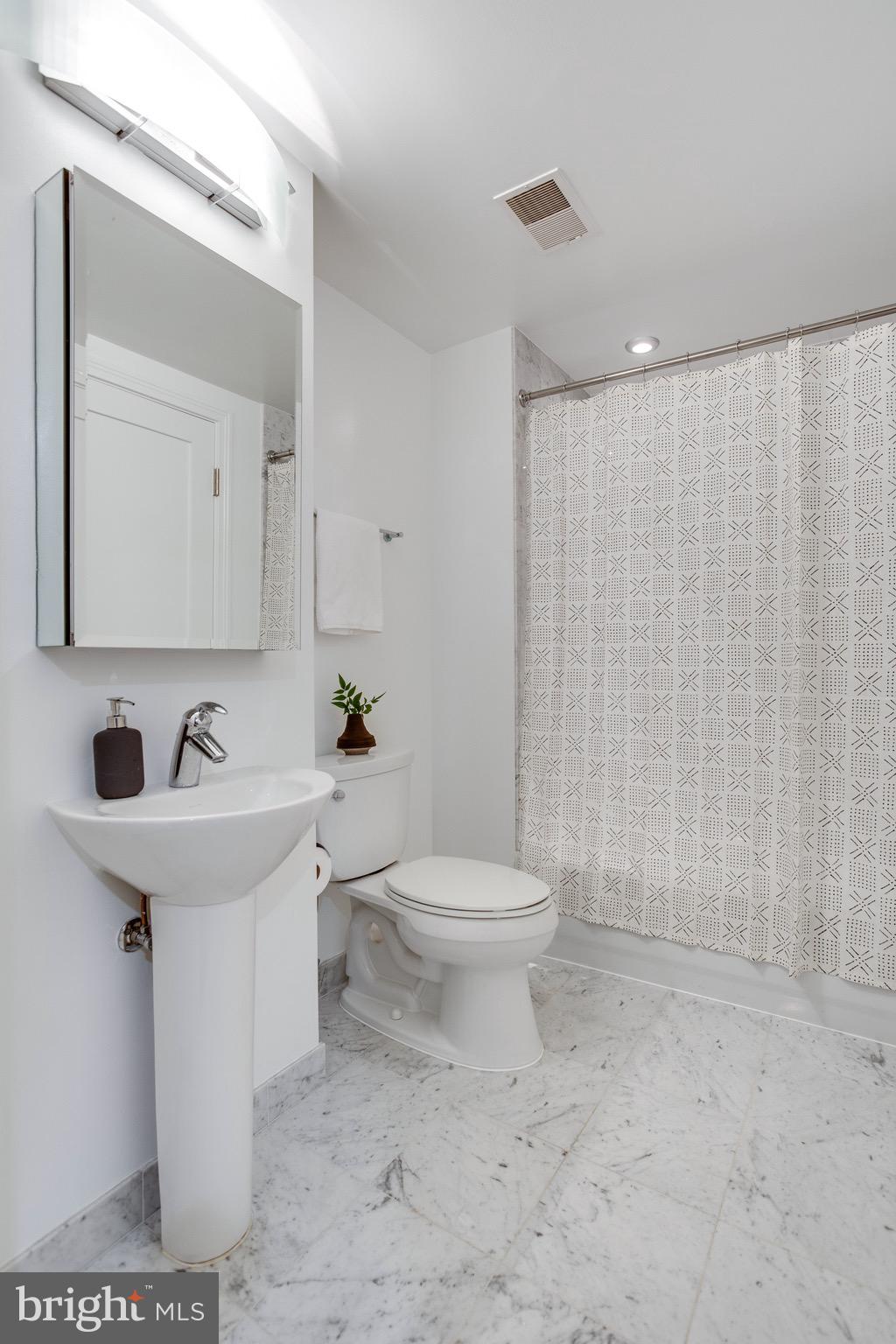 2100 11th Street Northwest, Unit G01 Washington, DC 20001 - Photo 23 of 29 Bathroom