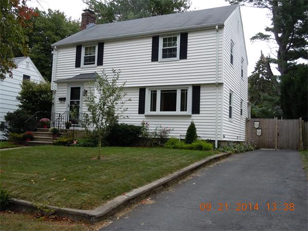 15 Maple Valley Road Lynn, MA 01904 - Photo 2 of 18 Gallery Image 2