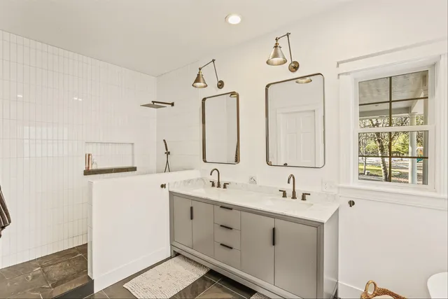 $1,299,900 | 10803 South Freya Road, Spokane, WA 99223