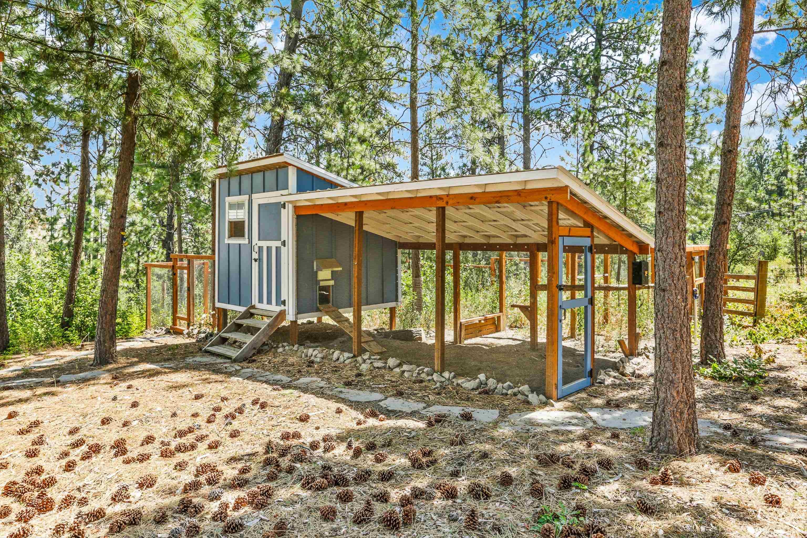 10803 South Freya Road Spokane, WA 99223 - Photo 46 of 50