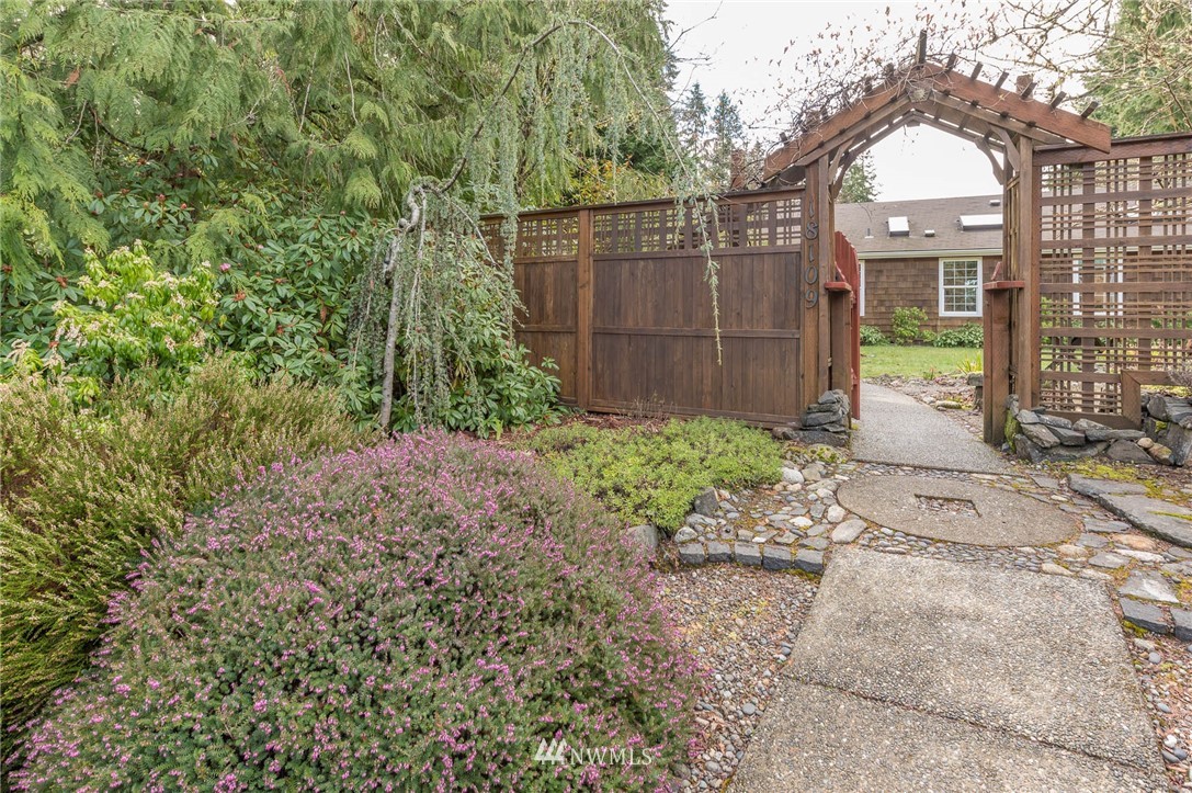 18109 Thorsen Road Southwest Vashon, WA 98070 - Photo 4 of 37 a view of a pathway with a garden