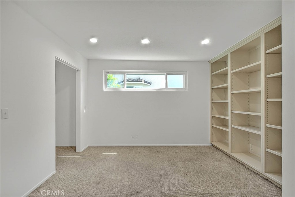 4 Carson Irvine, CA 92620 - Photo 21 of 44