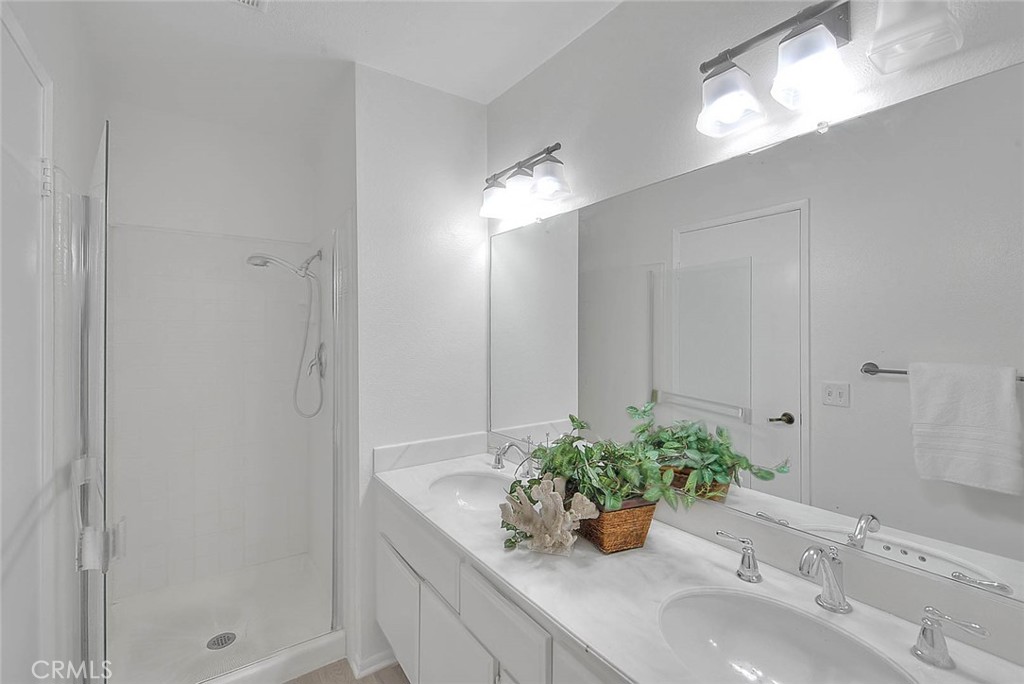 4 Carson Irvine, CA 92620 - Photo 32 of 44