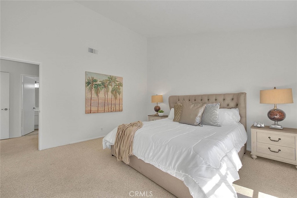 4 Carson Irvine, CA 92620 - Photo 33 of 44