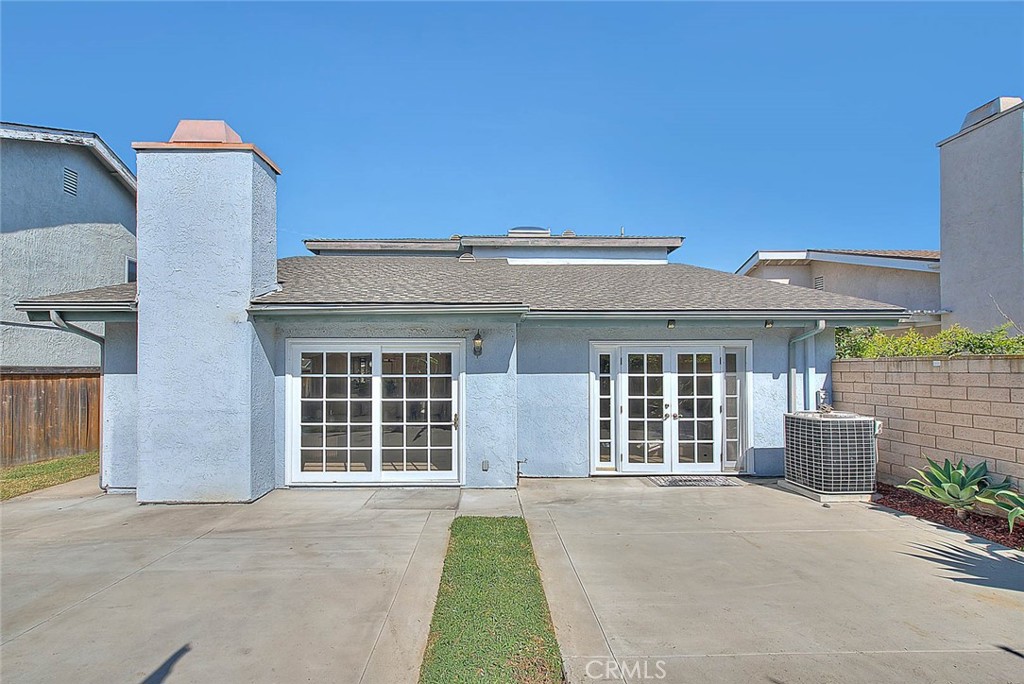 4 Carson Irvine, CA 92620 - Photo 41 of 44