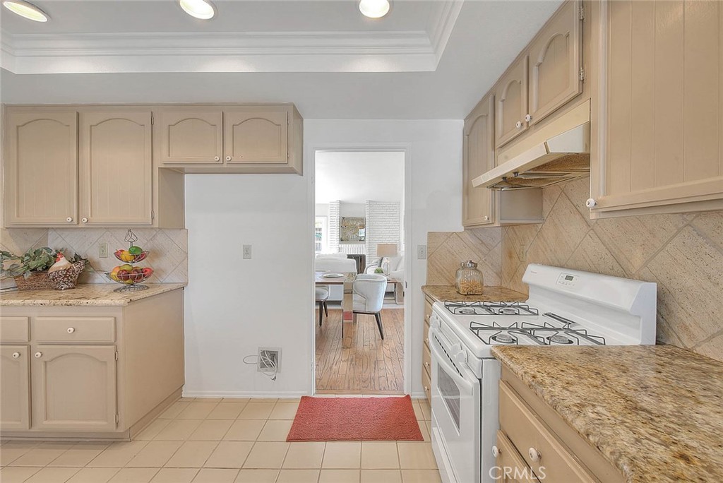 4 Carson Irvine, CA 92620 - Photo 7 of 44