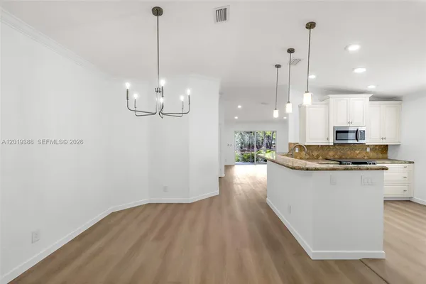 $499,900 | 5621 Northwest 117th Avenue, Coral Springs, FL 33076