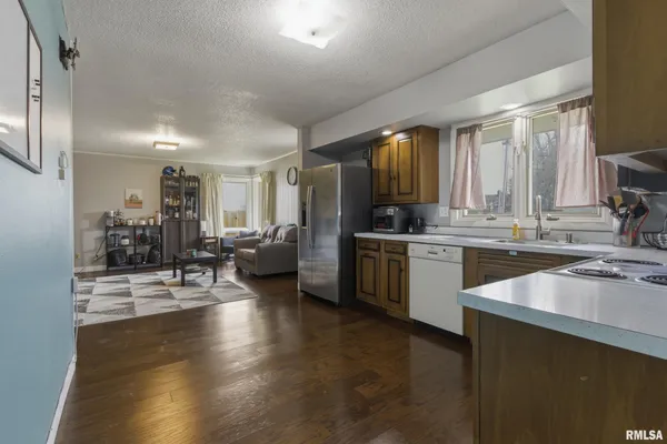 $185,000 | 865 East Franklin Street, Macomb, IL 61455