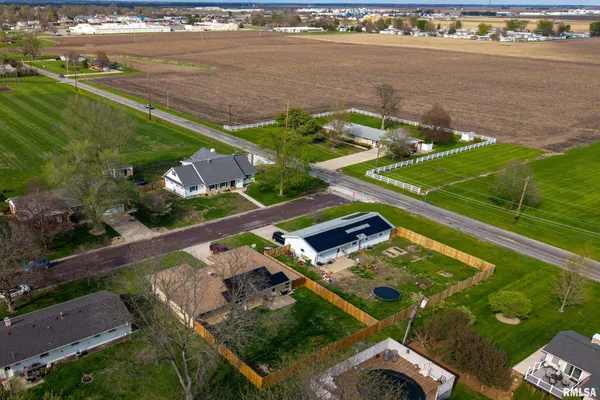 $185,000 | 865 East Franklin Street, Macomb, IL 61455