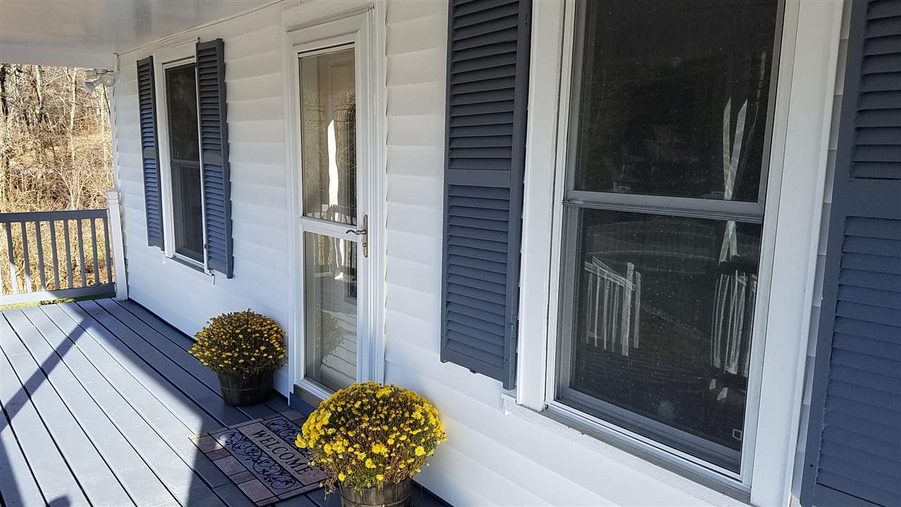 261 Goffstown Back Road Goffstown, NH 03045 - Photo 3 of 24