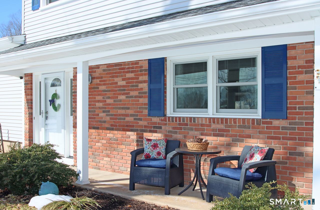 7 Old Forge Road North Haven, CT 06473 - Photo 2 of 40 a outdoor living space with patio furniture