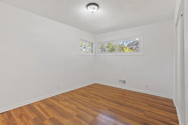 $429,900 | 2381 Pagel Road, Mendota Heights, MN 55120