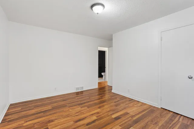 $429,900 | 2381 Pagel Road, Mendota Heights, MN 55120