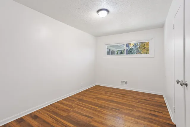 $429,900 | 2381 Pagel Road, Mendota Heights, MN 55120