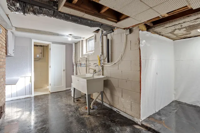 $429,900 | 2381 Pagel Road, Mendota Heights, MN 55120