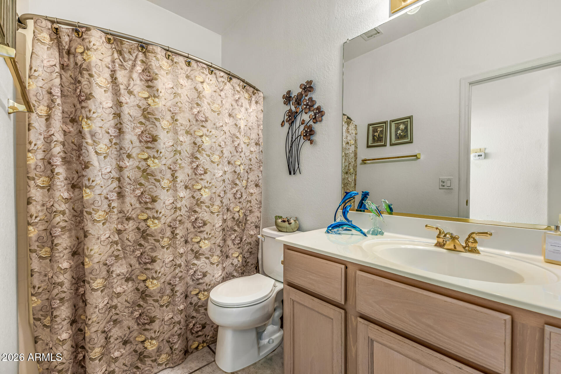 6680 South Tamarron Way Chandler, AZ 85249 - Photo 27 of 45 Guest Bathroom