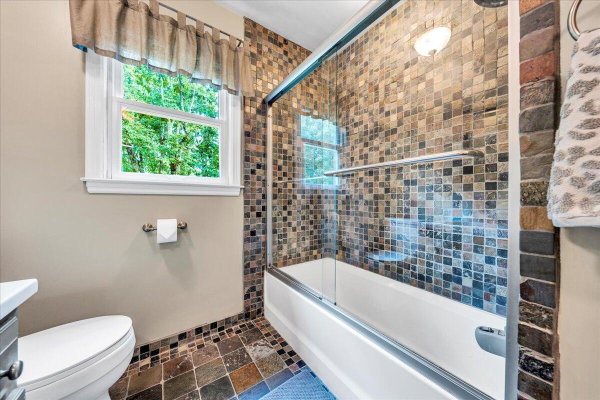 5115 Falcon Ridge Road Roanoke, VA 24018 - Photo 30 of 73 29-MIB05230