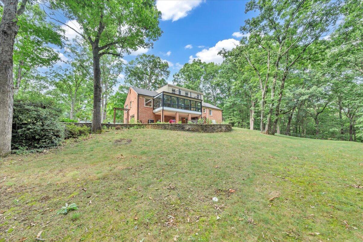 5115 Falcon Ridge Road Roanoke, VA 24018 - Photo 65 of 73 60-MIB05344
