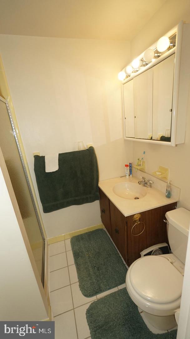 12032 Farwell Road Philadelphia, PA 19154 - Photo 33 of 34 Gallery Image 33