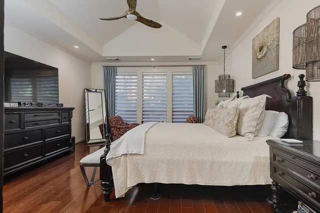 $850,000 | 55 Mason Pond Place, The Woodlands, TX 77381