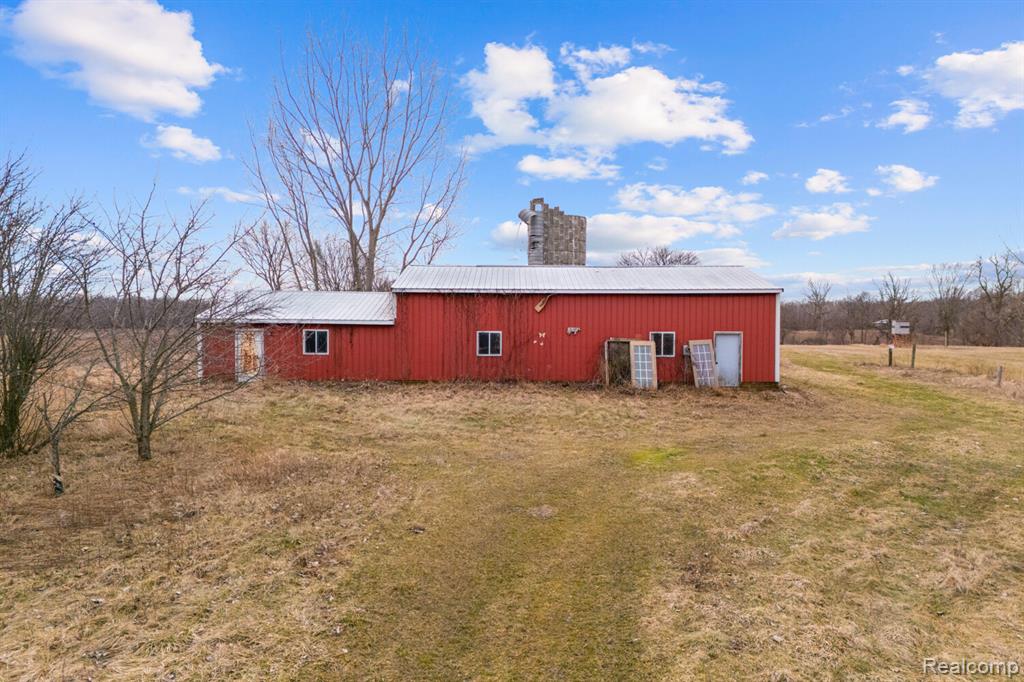 3824 Britton Road Bancroft, MI 48414 - Photo 17 of 18
