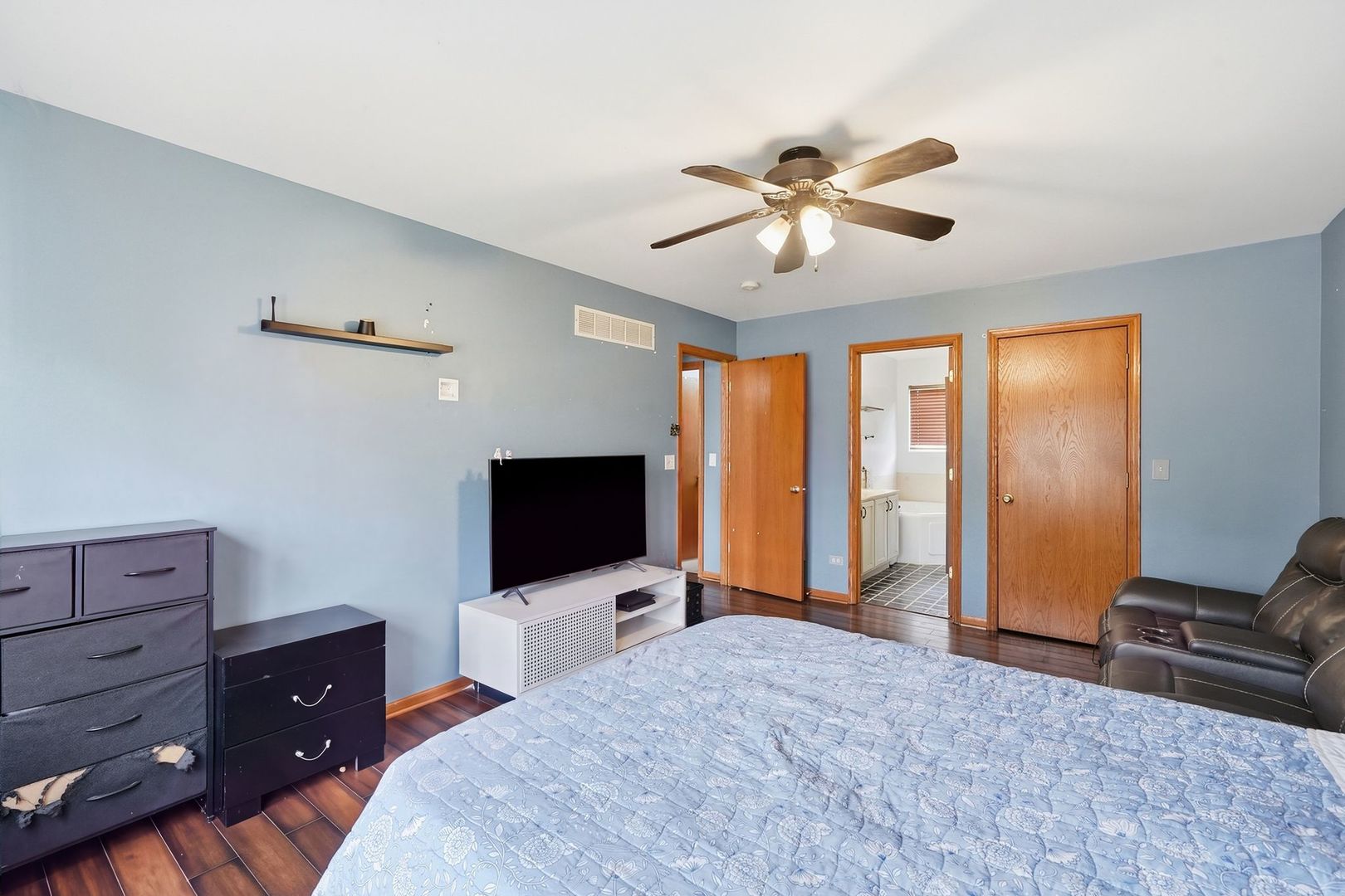 1565 Baytree Drive Romeoville, IL 60446 - Photo 19 of 24 Gallery Image 19