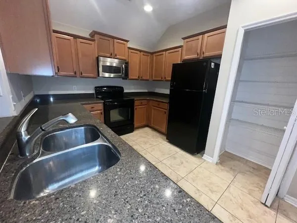 $2,650 | 8547 Bertram Lane, Oviedo, FL 32765