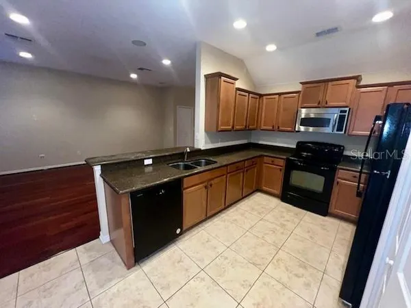 $2,650 | 8547 Bertram Lane, Oviedo, FL 32765
