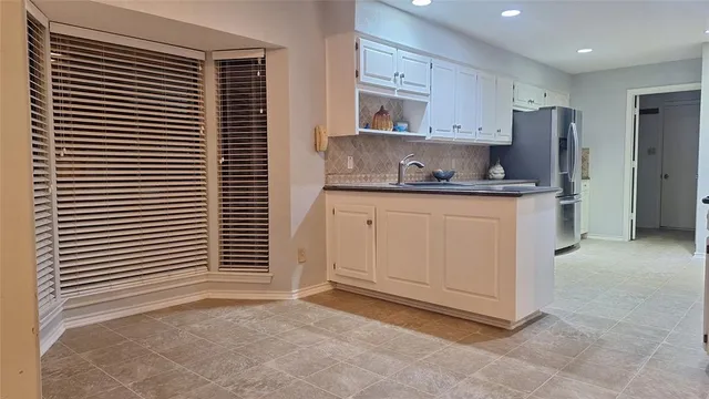 $2,700 | 2813 Woodpath Lane, Bedford, TX 76021