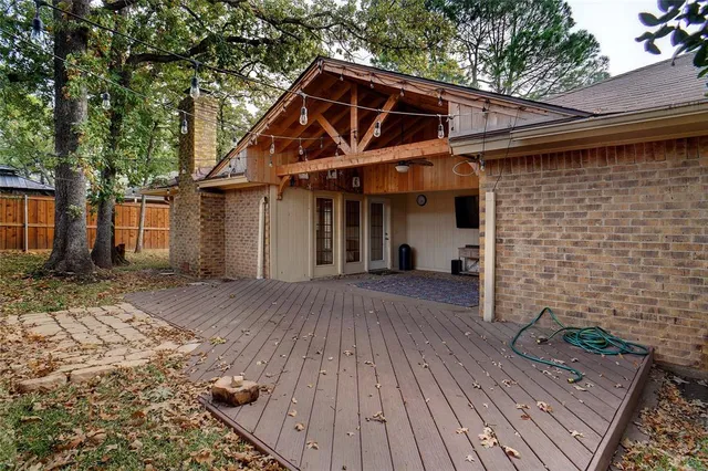 $2,700 | 2813 Woodpath Lane, Bedford, TX 76021