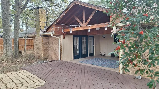 $2,700 | 2813 Woodpath Lane, Bedford, TX 76021