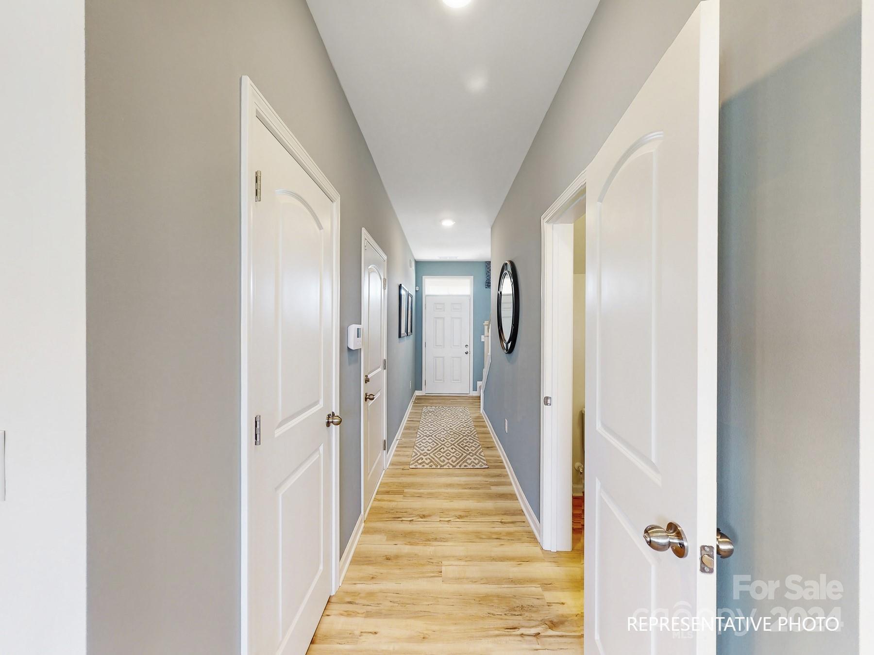 4919 Raspberry Knoll Drive Charlotte, NC 28208 - Photo 8 of 25 Gallery Image 8