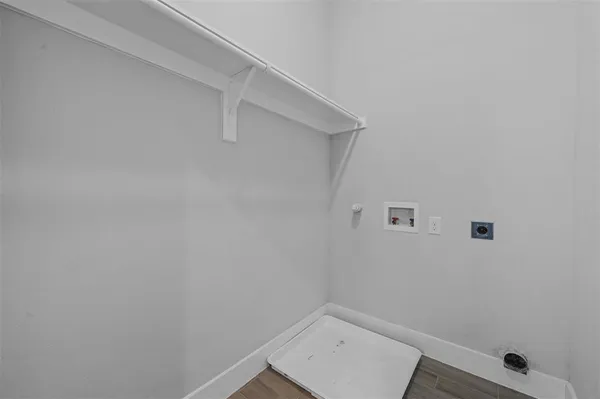 $2,795 | 204 North Getzendaner Street, Unit 2, Waxahachie, TX 75165