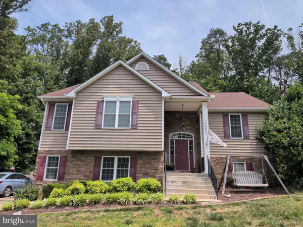 $745,000 | 6688 Kelly Road, Warrenton, VA 20187